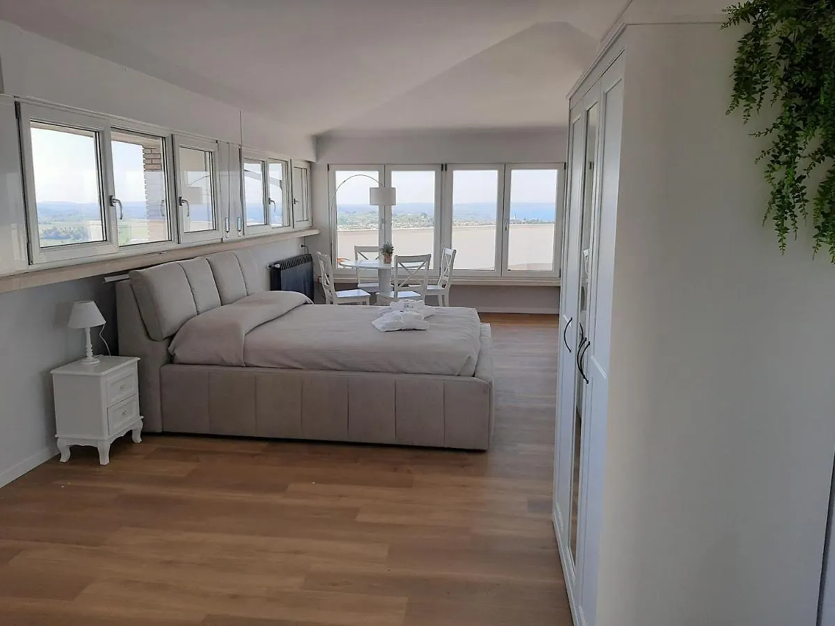 Panoramic Suite Cavaion Veronese Daire